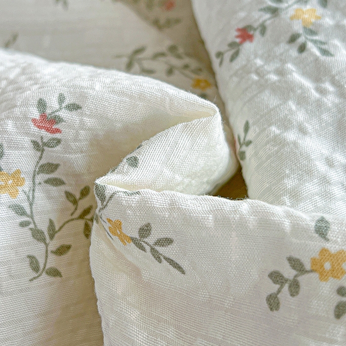 91家纺网 家纺一手货源 找家纺 仟网汇 2026新款法式花边泡芙纱夏被四件套 花枝兔