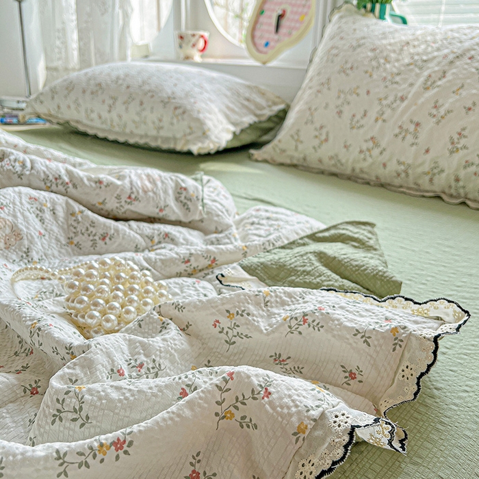 91家纺网 家纺一手货源 找家纺 仟网汇 2026新款法式花边泡芙纱夏被四件套 花枝兔