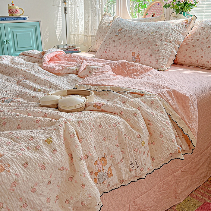 91家纺网 家纺一手货源 找家纺 仟网汇 2026新款法式花边泡芙纱夏被四件套 浪漫满屋