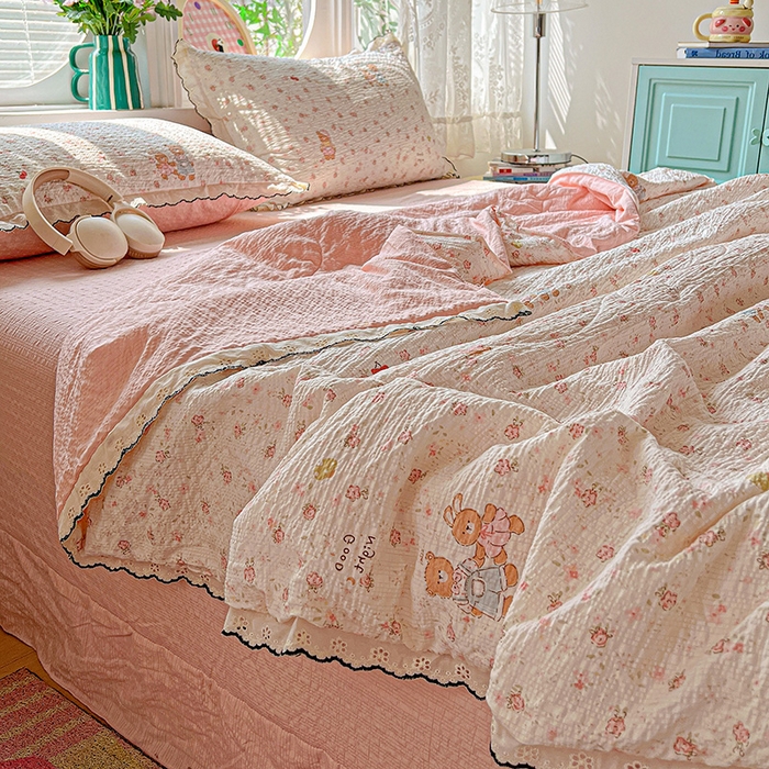 91家纺网 家纺一手货源 找家纺 仟网汇 2026新款法式花边泡芙纱夏被四件套 浪漫满屋