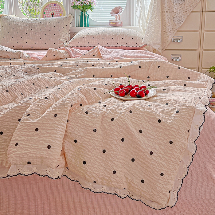 91家纺网 家纺一手货源 找家纺 仟网汇 2026新款法式花边泡芙纱夏被四件套 奶霜啵啵