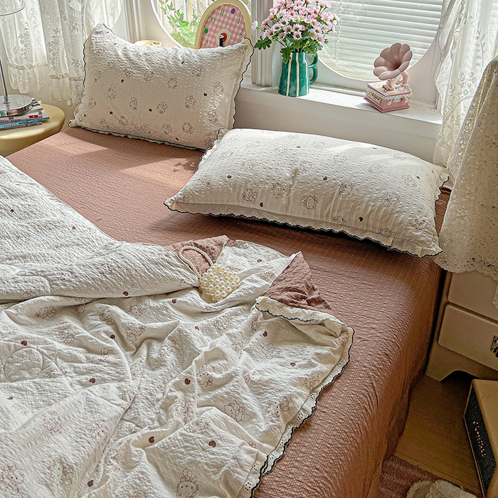 91家纺网 家纺一手货源 找家纺 仟网汇 2026新款法式花边泡芙纱夏被四件套 甜心KT