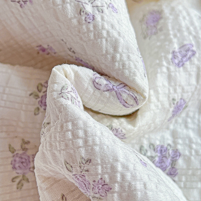 91家纺网 家纺一手货源 找家纺 仟网汇 2026新款法式花边泡芙纱夏被四件套 紫花兔兔