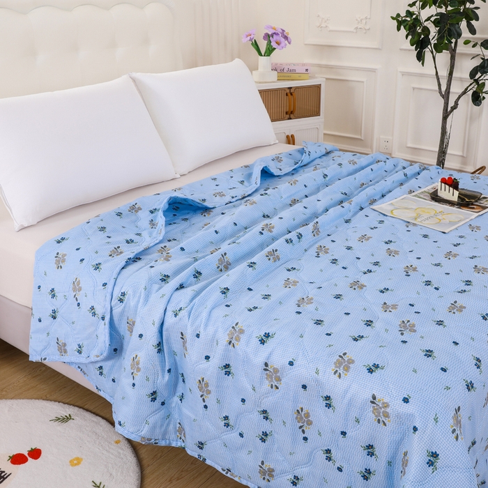 91家纺网 家纺一手货源 找家纺 太阳树家纺 2026新款钻石绒亲肤夏凉被夏被空调被 花涧艺-蓝