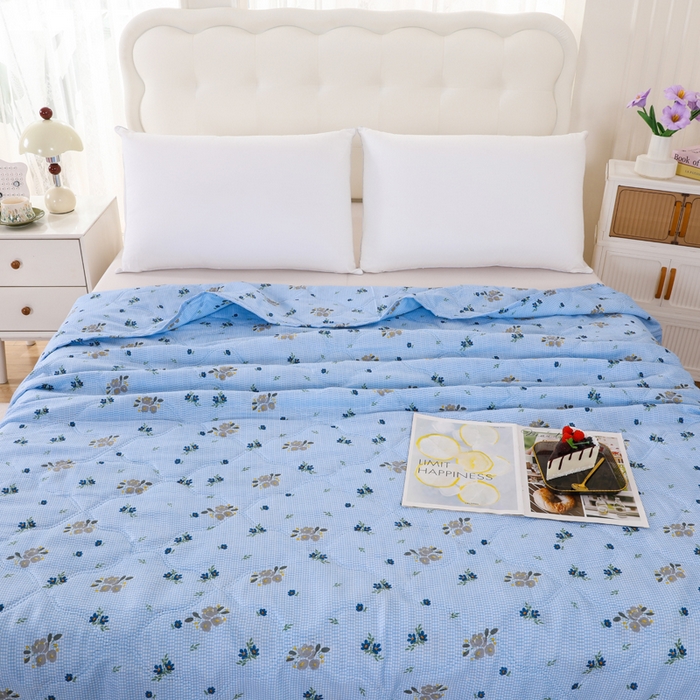 91家纺网 家纺一手货源 找家纺 太阳树家纺 2026新款钻石绒亲肤夏凉被夏被空调被 花涧艺-蓝