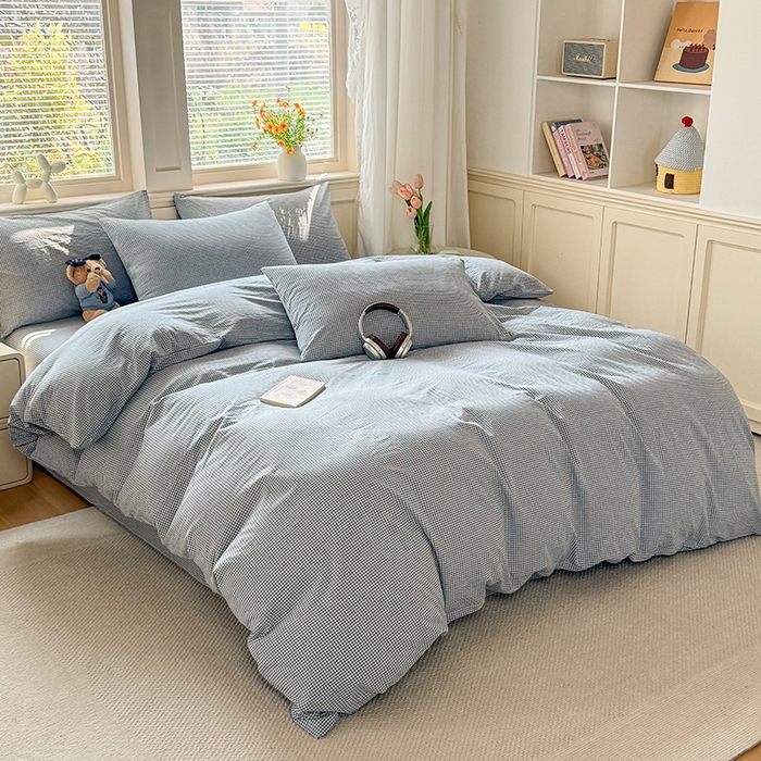 91家纺网 家纺一手货源 找家纺 鑫田家纺 2026新款全棉水洗棉四件套纯棉格子学生宿舍床单三件套床笠套件 巴厘岛蓝