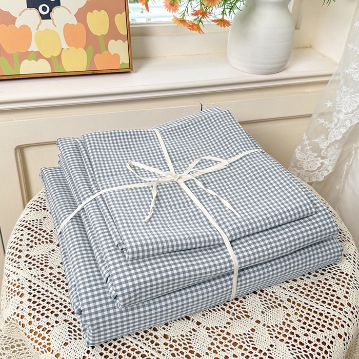 91家纺网 家纺一手货源 找家纺 鑫田家纺 2026新款全棉水洗棉四件套纯棉格子学生宿舍床单三件套床笠套件 巴厘岛蓝