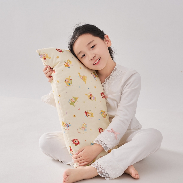 91家纺网 家纺一手货源 找家纺 暖阳 2026新款儿童全棉加长款棉花枕 儿童加长枕-好多星仔