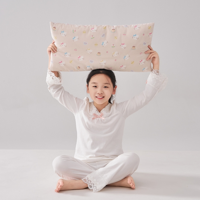 91家纺网 家纺一手货源 找家纺 暖阳 2026新款儿童全棉加长款棉花枕 儿童加长枕-好多喵喵