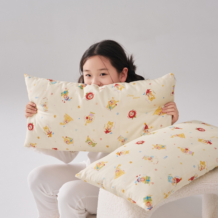 91家纺网 家纺一手货源 找家纺 暖阳 2026新款儿童全棉加长款棉花枕 儿童加长枕-好多星仔