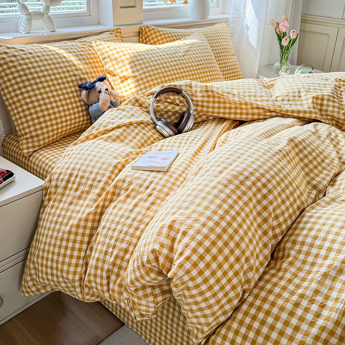 91家纺网 家纺一手货源 找家纺 鑫田家纺 2026新款全棉水洗棉四件套纯棉格子学生宿舍床单三件套床笠套件 黄小格