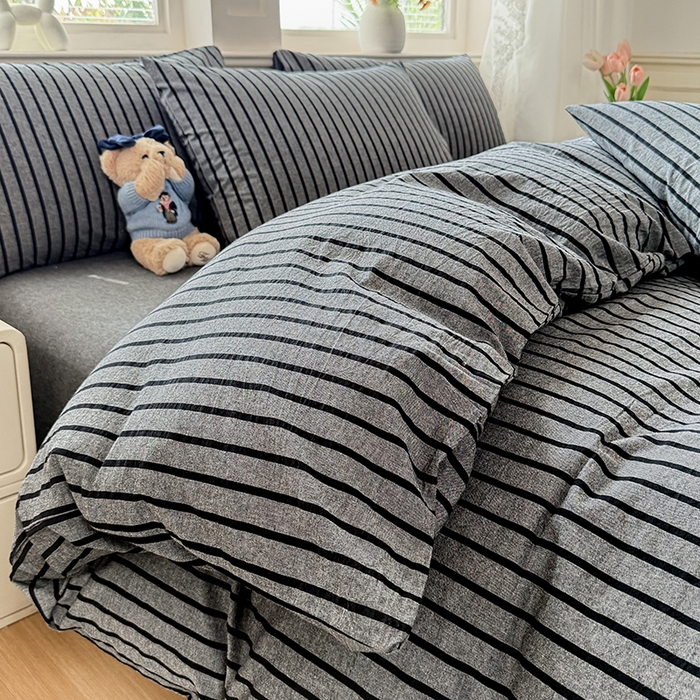 91家纺网 家纺一手货源 找家纺 鑫田家纺 2026新款全棉水洗棉四件套纯棉格子学生宿舍床单三件套床笠套件 灰川条纹