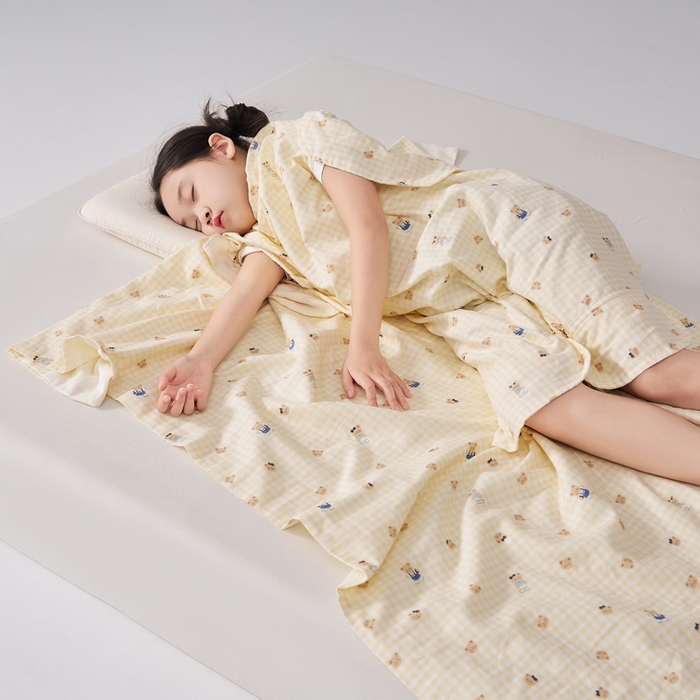91家纺网 家纺一手货源 找家纺 暖阳 2026新款儿童双层纱布睡袋盖毯 睡袋-黄油小熊