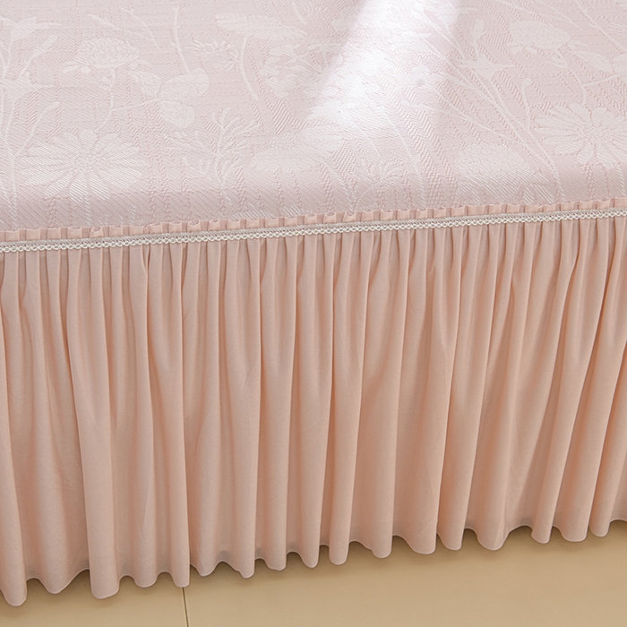 91家纺网 家纺一手货源 找家纺 绘萱家居 2026新款PE提花冰凉豆豆床裙款凉席席子凉席 春语佳人-粉