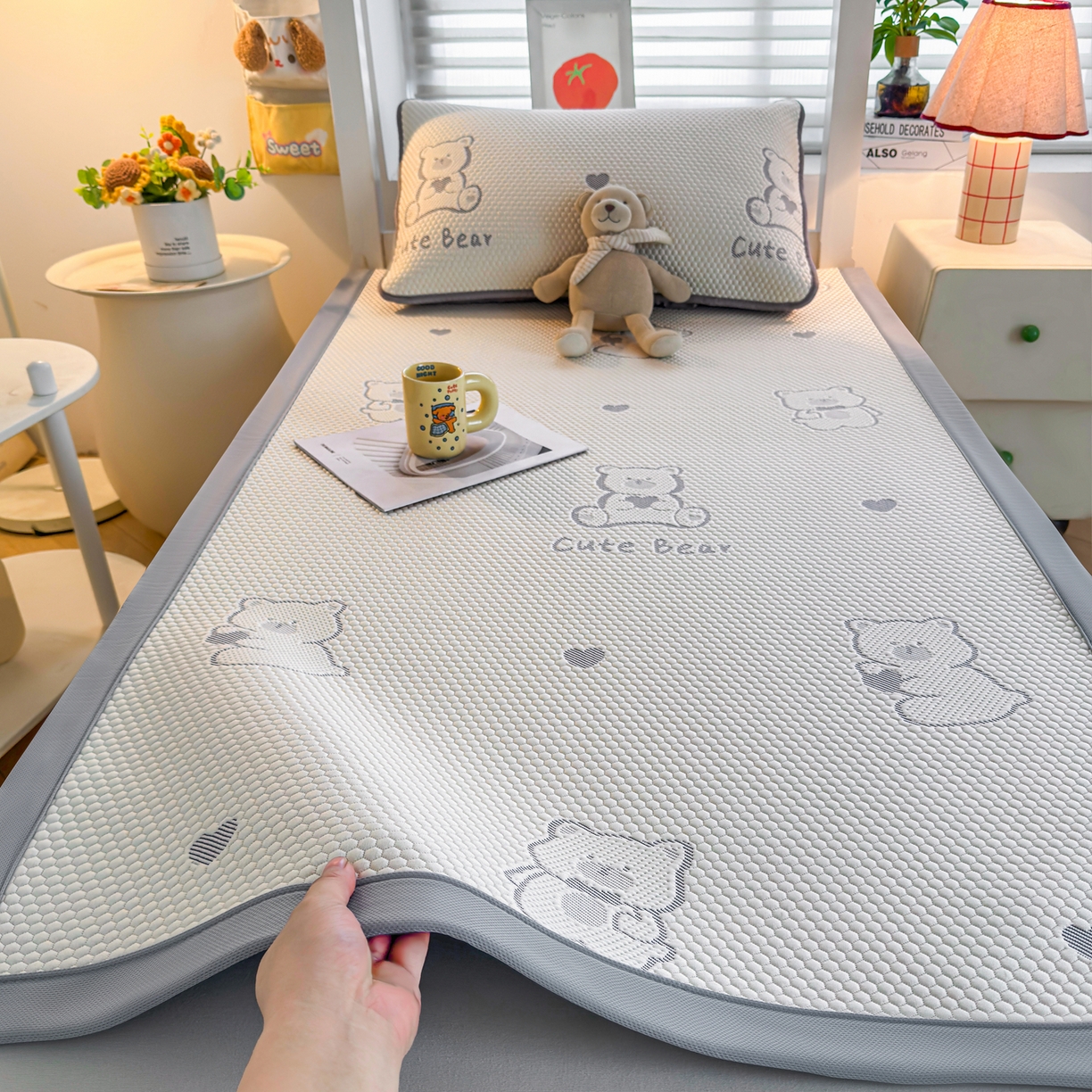 91家纺网 家纺一手货源 找家纺 （总）爱思凯家纺 2026新款A类凉感冰豆豆宿舍学生凉席