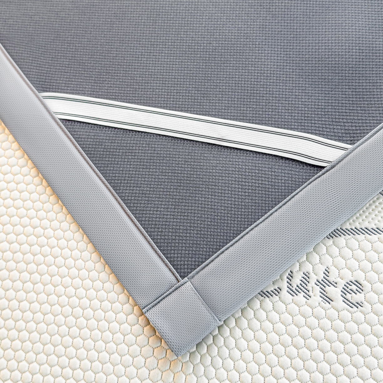 91家纺网 家纺一手货源 找家纺 （总）爱思凯家纺 2026新款A类凉感冰豆豆宿舍学生凉席