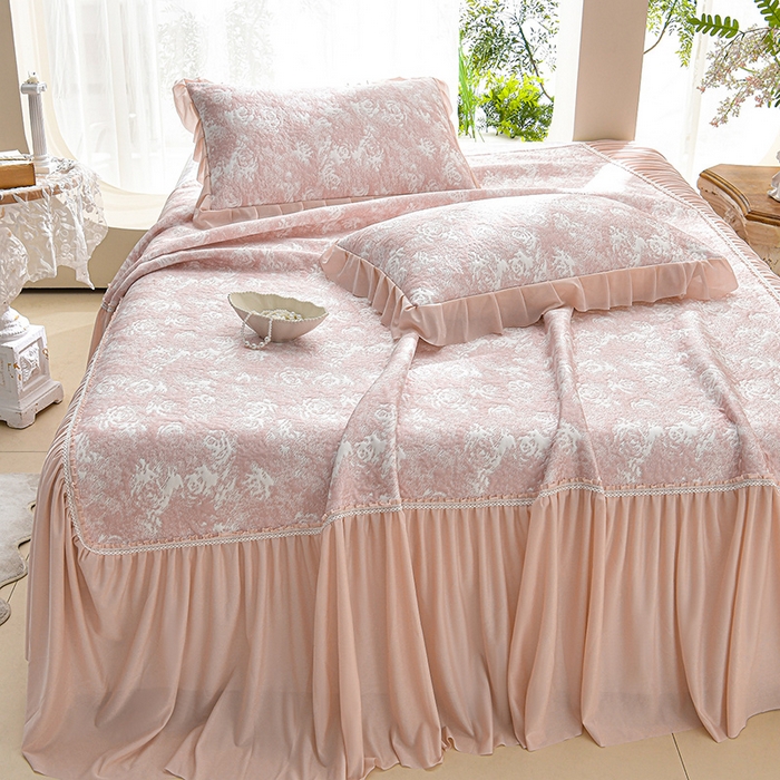 91家纺网 家纺一手货源 找家纺 绘萱家居 2026新款PE提花冰凉豆豆床裙款凉席席子凉席 浅雾玫瑰-粉