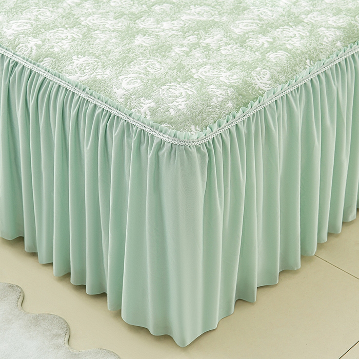 91家纺网 家纺一手货源 找家纺 绘萱家居 2026新款PE提花冰凉豆豆床裙款凉席席子凉席 浅雾玫瑰-绿