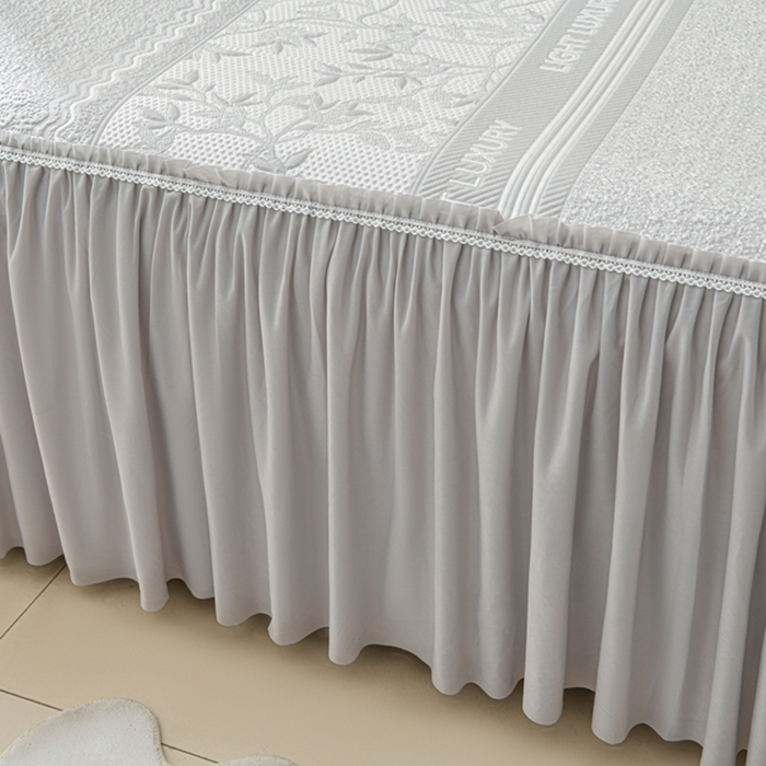 91家纺网 家纺一手货源 找家纺 绘萱家居 2026新款PE提花冰凉豆豆床裙款凉席席子凉席 清风叶蔓-灰