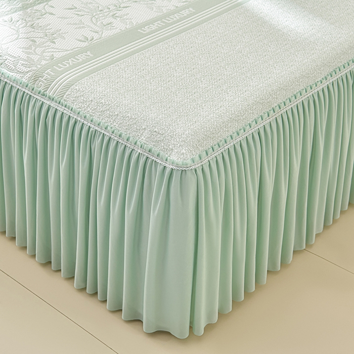 91家纺网 家纺一手货源 找家纺 绘萱家居 2026新款PE提花冰凉豆豆床裙款凉席席子凉席 清风叶蔓-绿