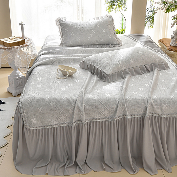 91家纺网 家纺一手货源 找家纺 绘萱家居 2026新款PE提花冰凉豆豆床裙款凉席席子凉席 星愿-灰