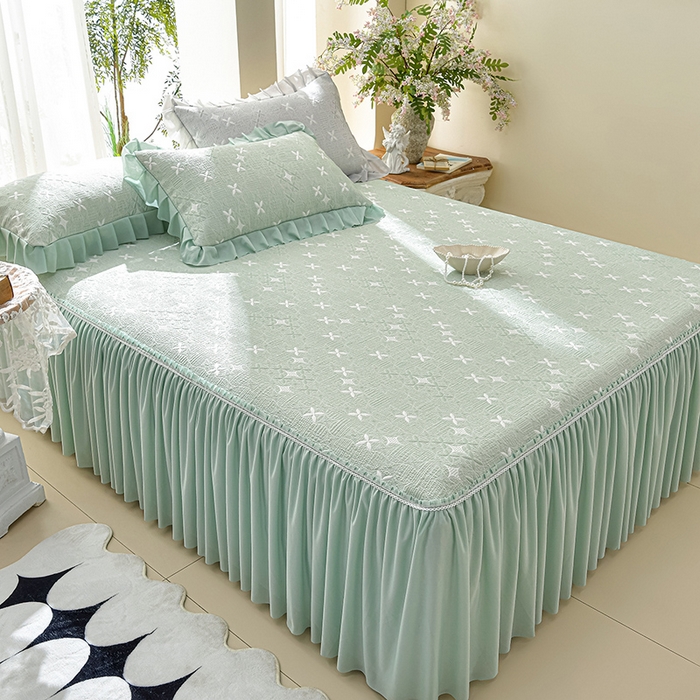 91家纺网 家纺一手货源 找家纺 绘萱家居 2026新款PE提花冰凉豆豆床裙款凉席席子凉席 星愿-绿