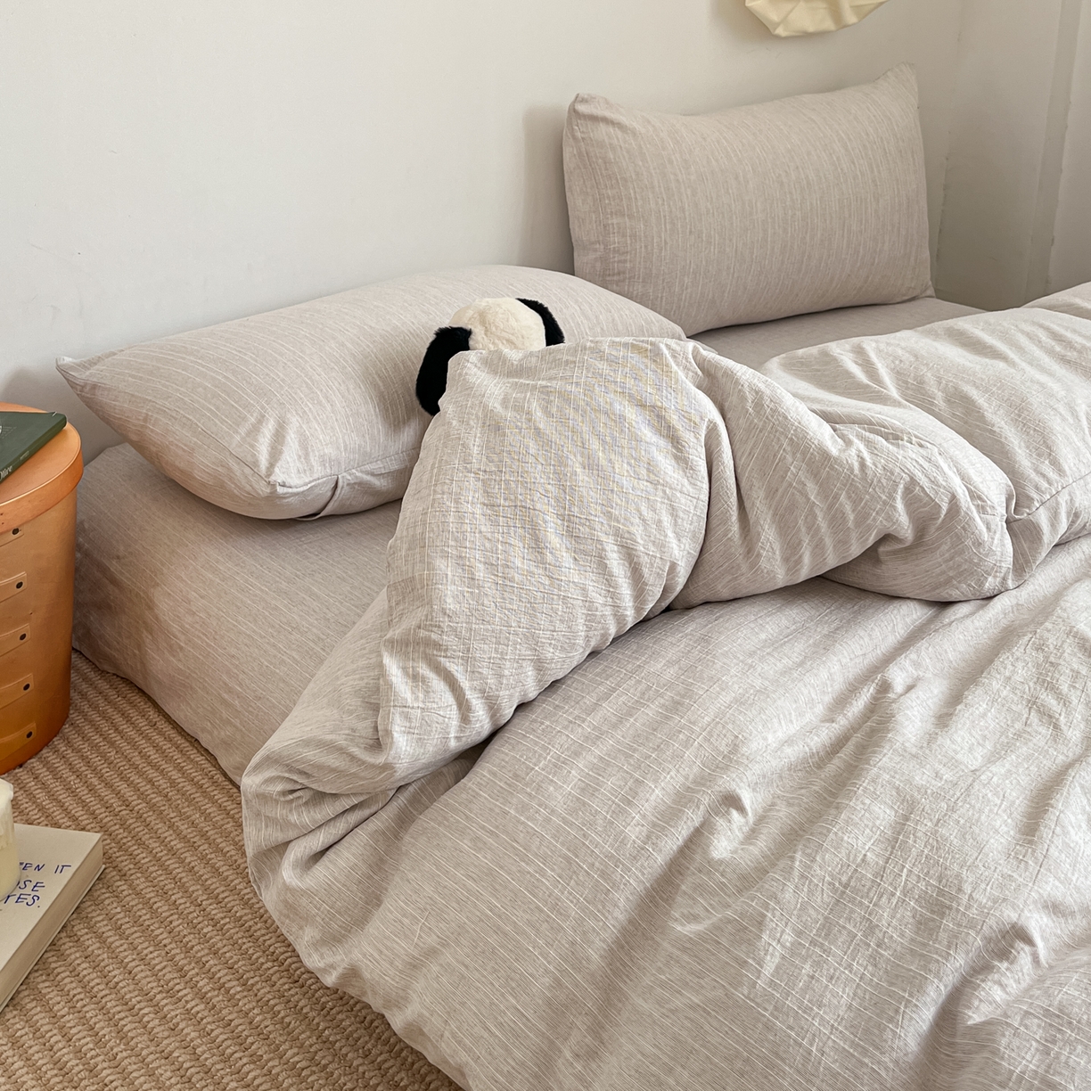 91家纺网 家纺一手货源 找家纺 蓝极人 2026新款色织水洗麻纯色四件套 烟茶