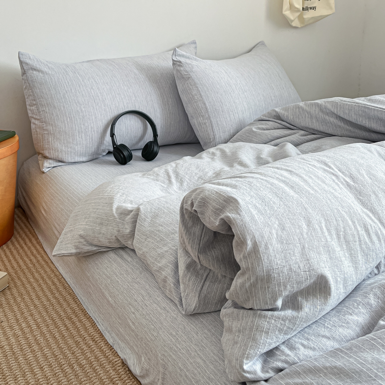 91家纺网 家纺一手货源 找家纺 蓝极人 2026新款色织水洗麻纯色四件套 牛仔蓝