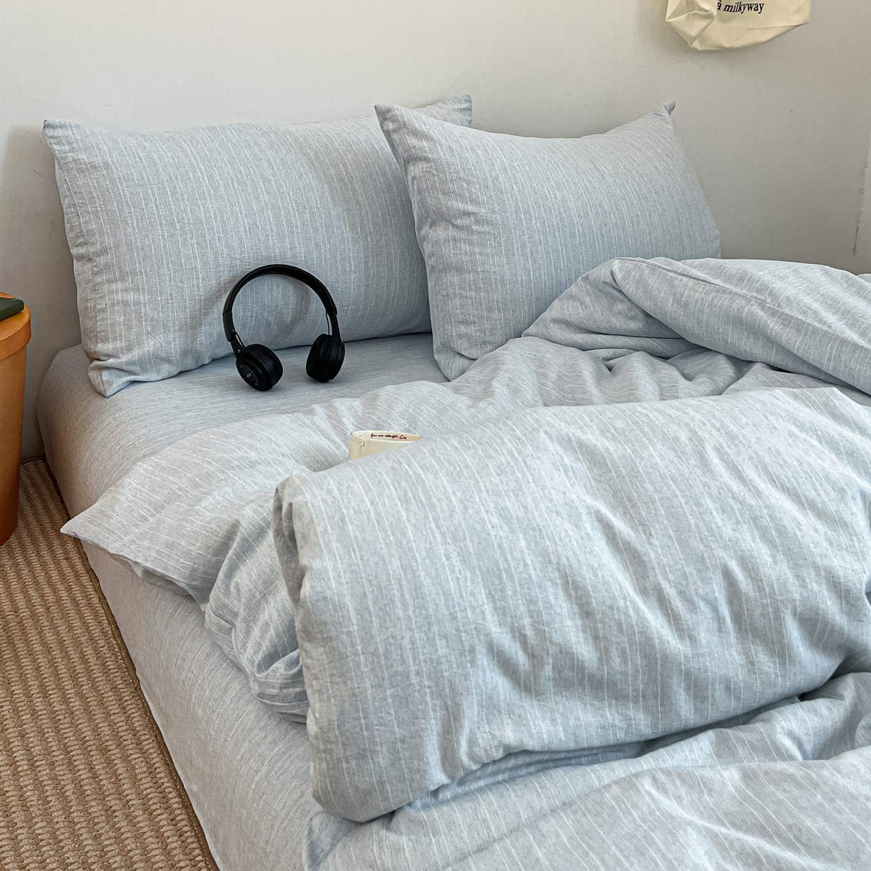 91家纺网 家纺一手货源 找家纺 蓝极人 2026新款色织水洗麻纯色四件套 湖水蓝