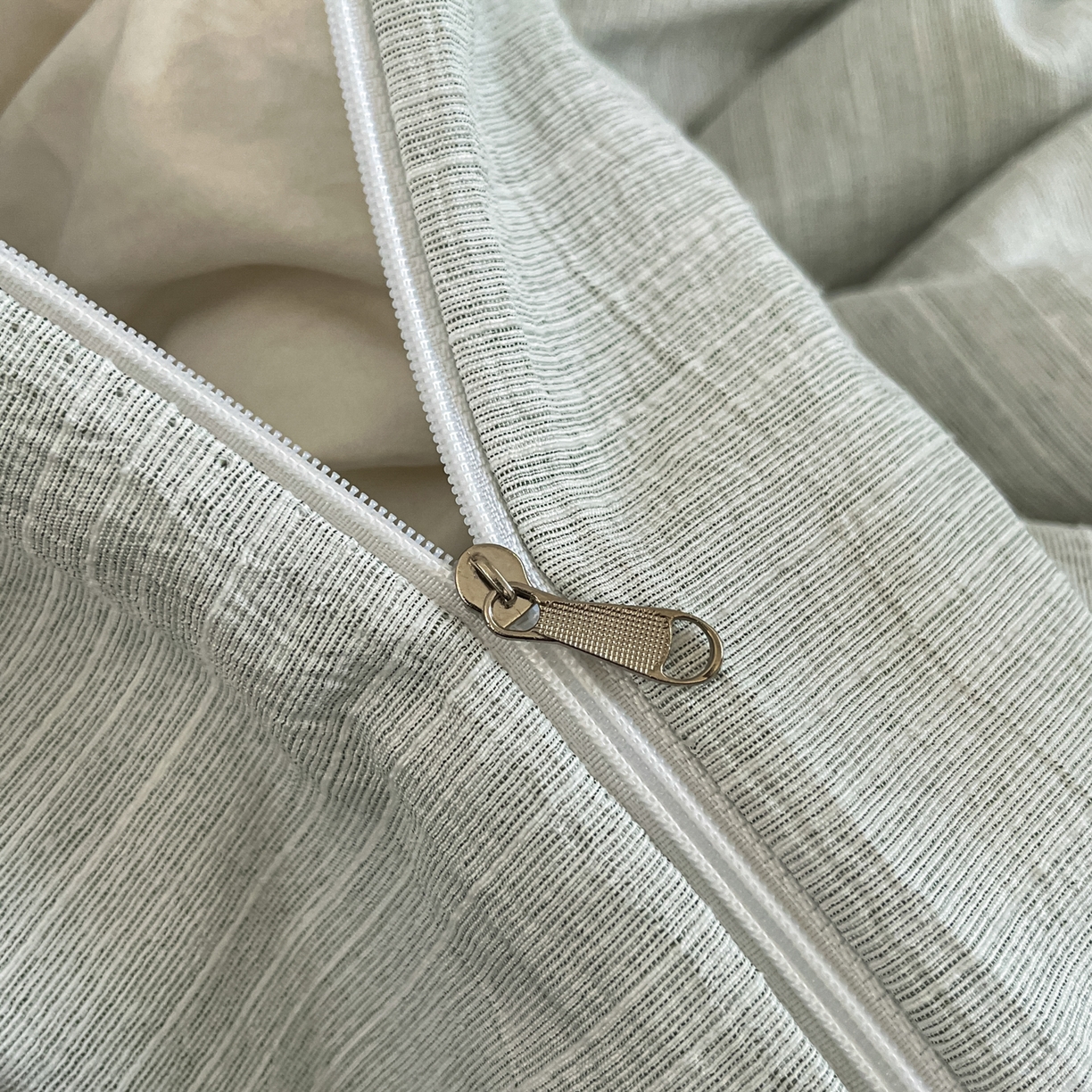 91家纺网 家纺一手货源 找家纺 蓝极人 2026新款色织水洗麻纯色四件套 抹茶绿