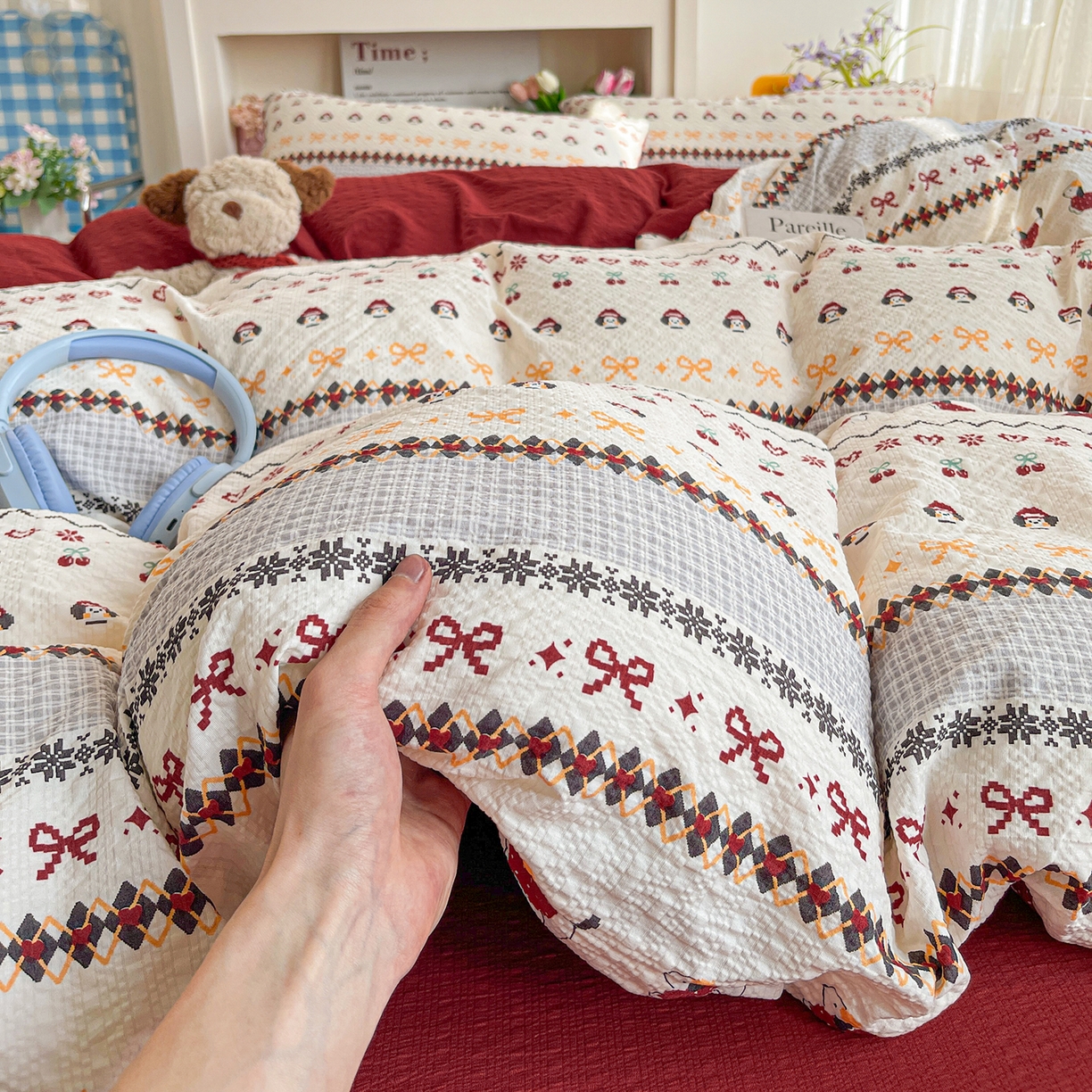 91家纺网 家纺一手货源 找家纺 N先生+V 13814689556 发大图/买家秀 2026新款A类软糯糯泡芙纱四件套 费尔岛小狗