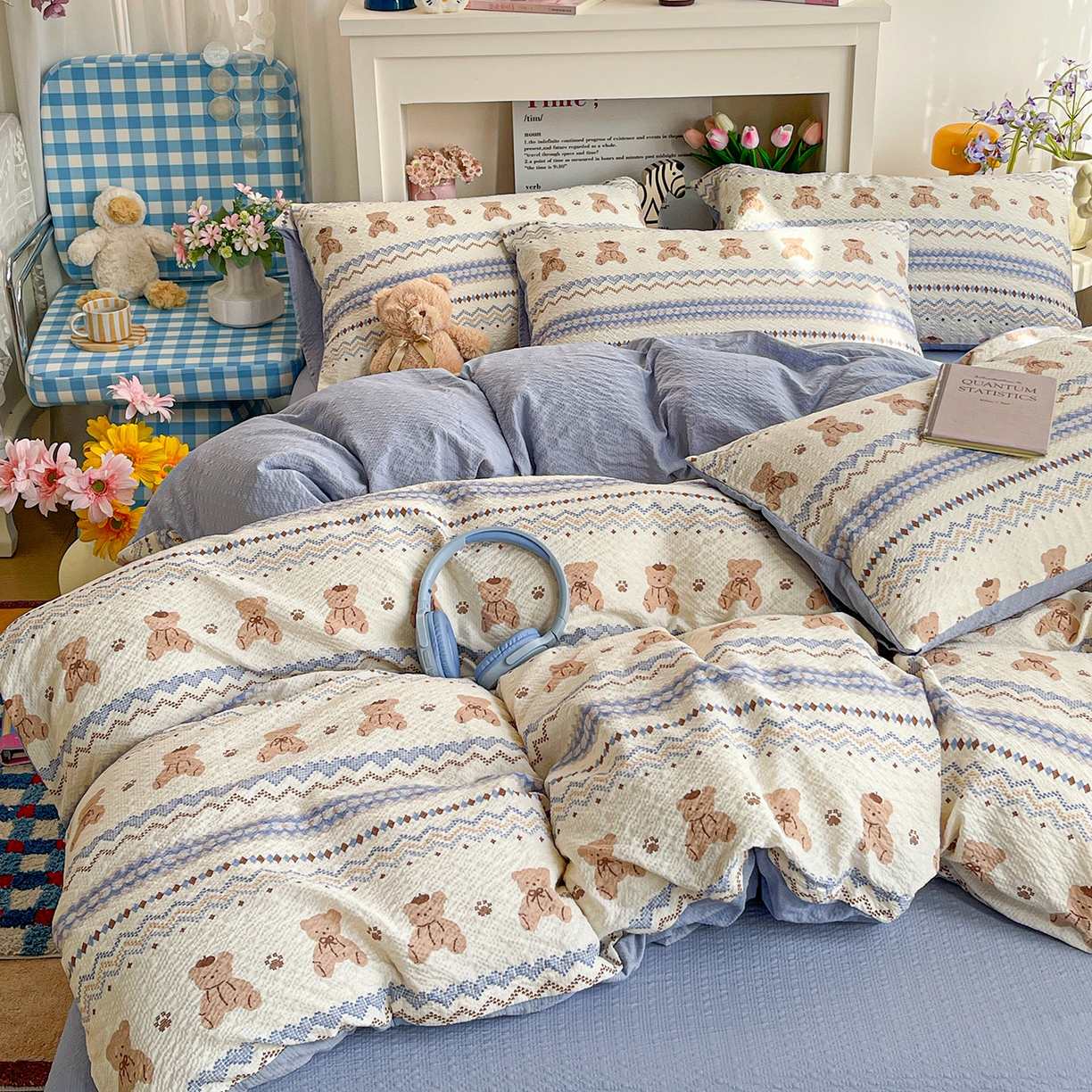 91家纺网 家纺一手货源 找家纺 N先生+V 13814689556 发大图/买家秀 2026新款A类软糯糯泡芙纱四件套 费尔岛小熊