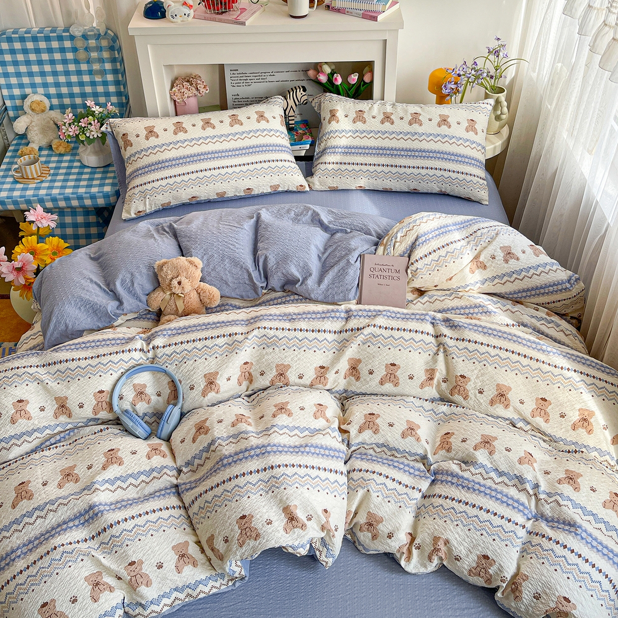 91家纺网 家纺一手货源 找家纺 N先生+V 13814689556 发大图/买家秀 2026新款A类软糯糯泡芙纱四件套 费尔岛小熊