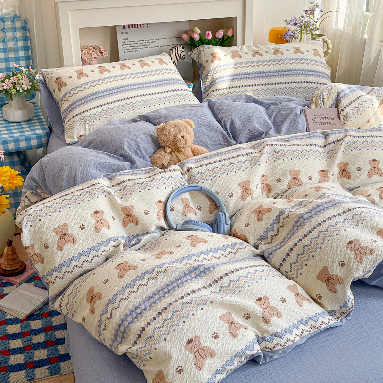 91家纺网 家纺一手货源 找家纺 N先生+V 13814689556 发大图/买家秀 2026新款A类软糯糯泡芙纱四件套 费尔岛小熊