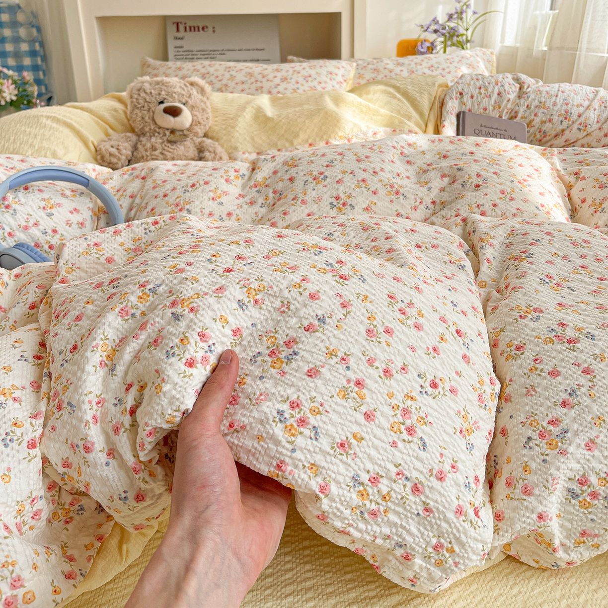 91家纺网 家纺一手货源 找家纺 N先生+V 13814689556 发大图/买家秀 2026新款A类软糯糯泡芙纱四件套 花溪