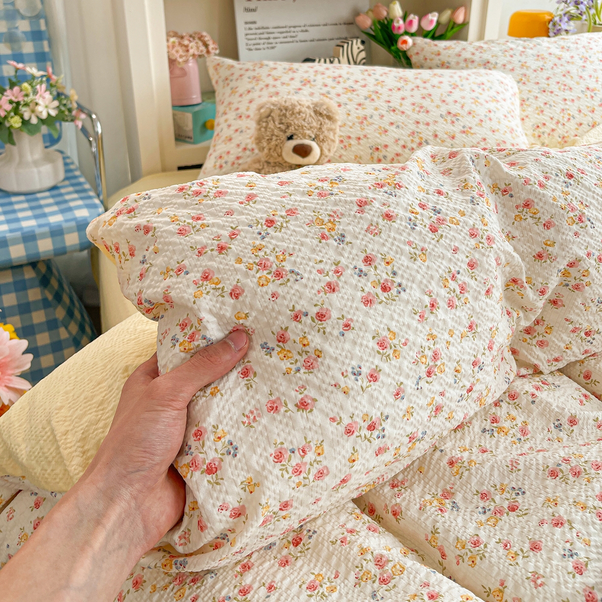 91家纺网 家纺一手货源 找家纺 N先生+V 13814689556 发大图/买家秀 2026新款A类软糯糯泡芙纱四件套 花溪