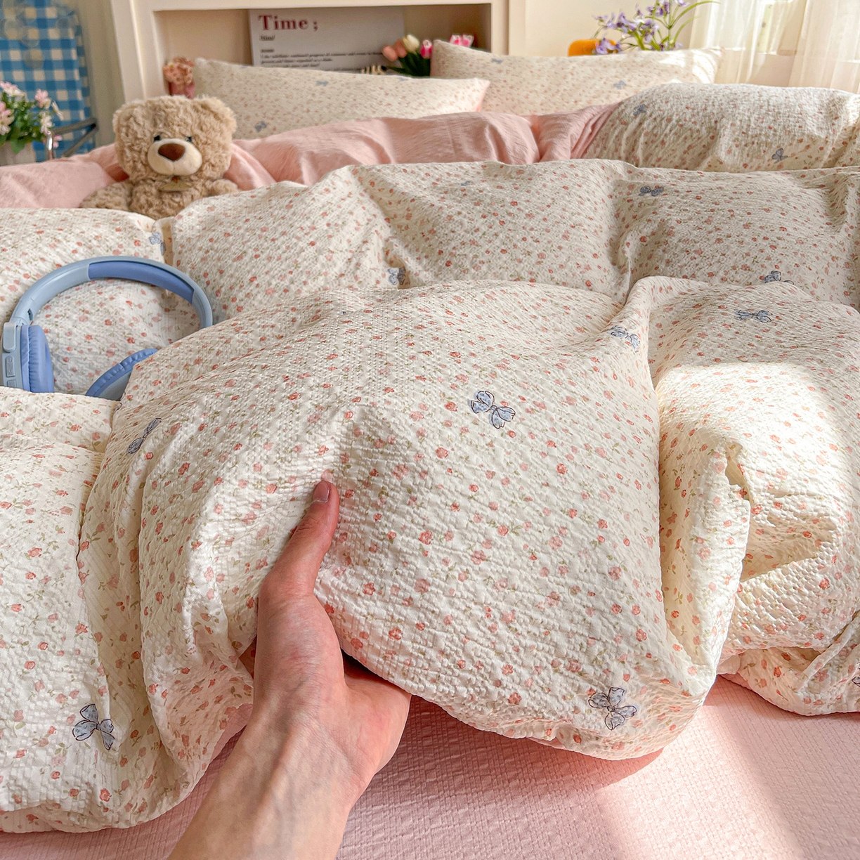 91家纺网 家纺一手货源 找家纺 N先生+V 13814689556 发大图/买家秀 2026新款A类软糯糯泡芙纱四件套 可柠