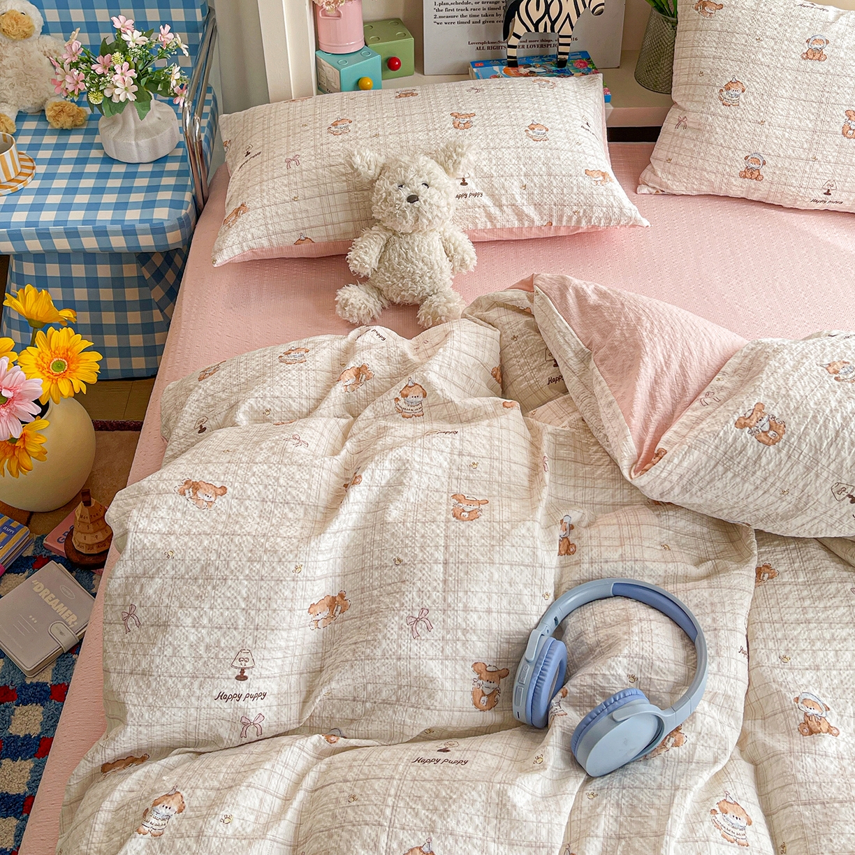 91家纺网 家纺一手货源 找家纺 N先生+V 13814689556 发大图/买家秀 2026新款A类软糯糯泡芙纱四件套 甜心萌宠