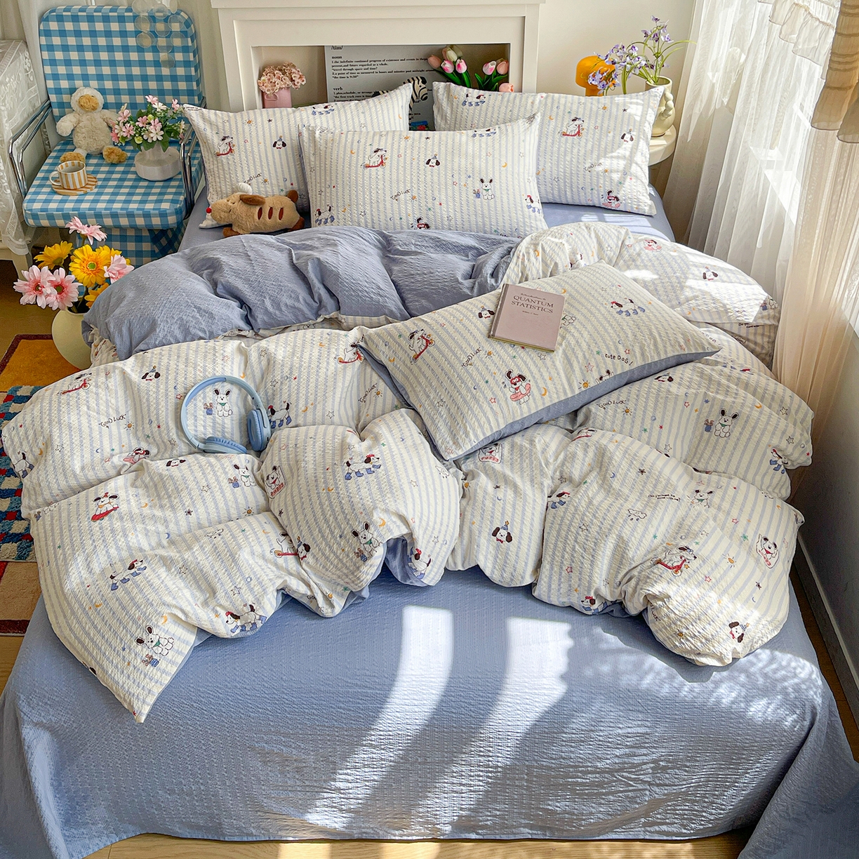 91家纺网 家纺一手货源 找家纺 N先生+V 13814689556 发大图/买家秀 2026新款A类软糯糯泡芙纱四件套 顽皮狗狗