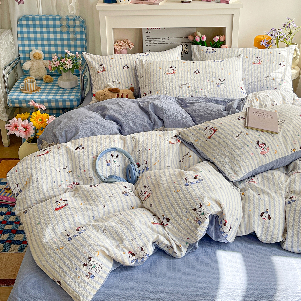 91家纺网 家纺一手货源 找家纺 N先生+V 13814689556 发大图/买家秀 2026新款A类软糯糯泡芙纱四件套 顽皮狗狗