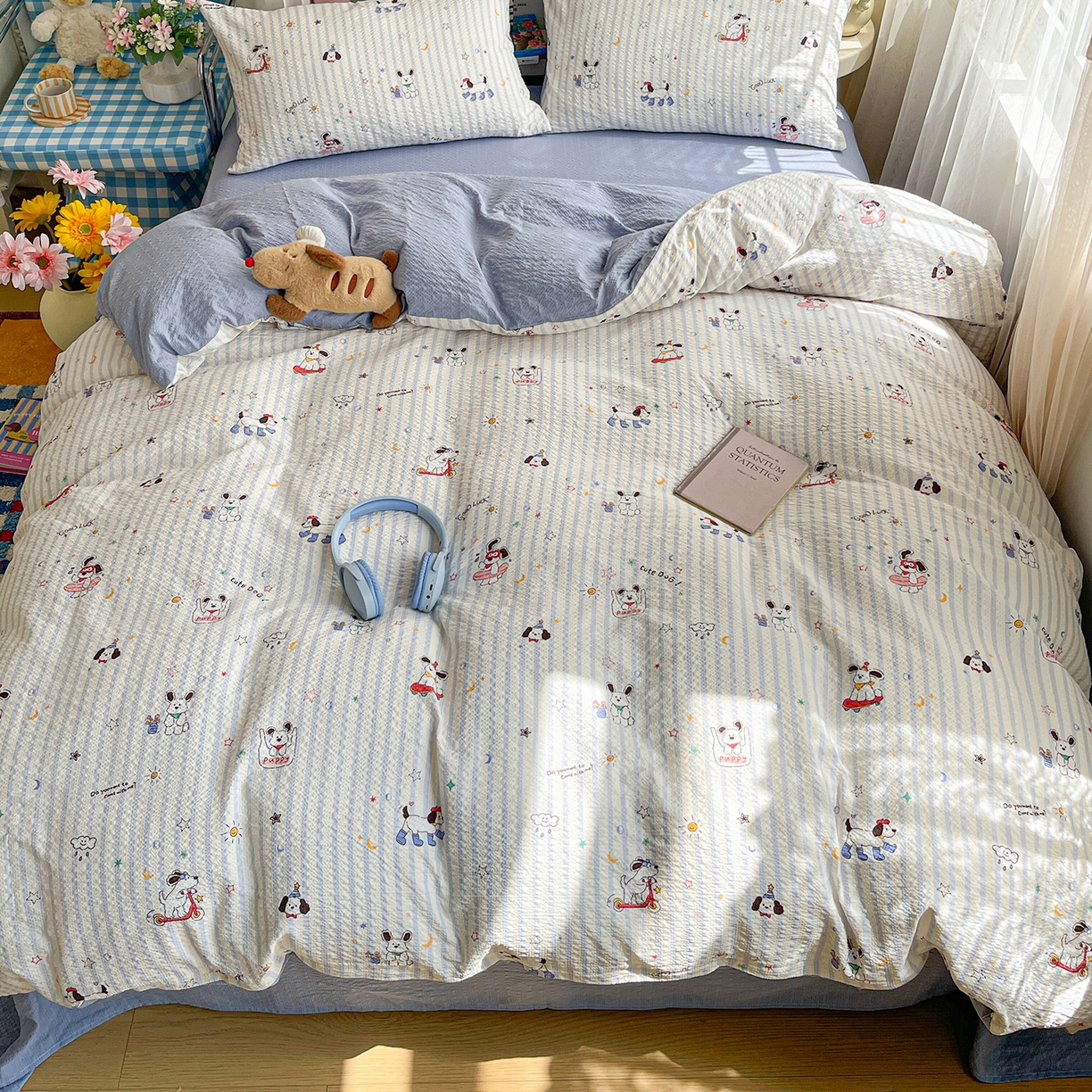 91家纺网 家纺一手货源 找家纺 N先生+V 13814689556 发大图/买家秀 2026新款A类软糯糯泡芙纱四件套 顽皮狗狗