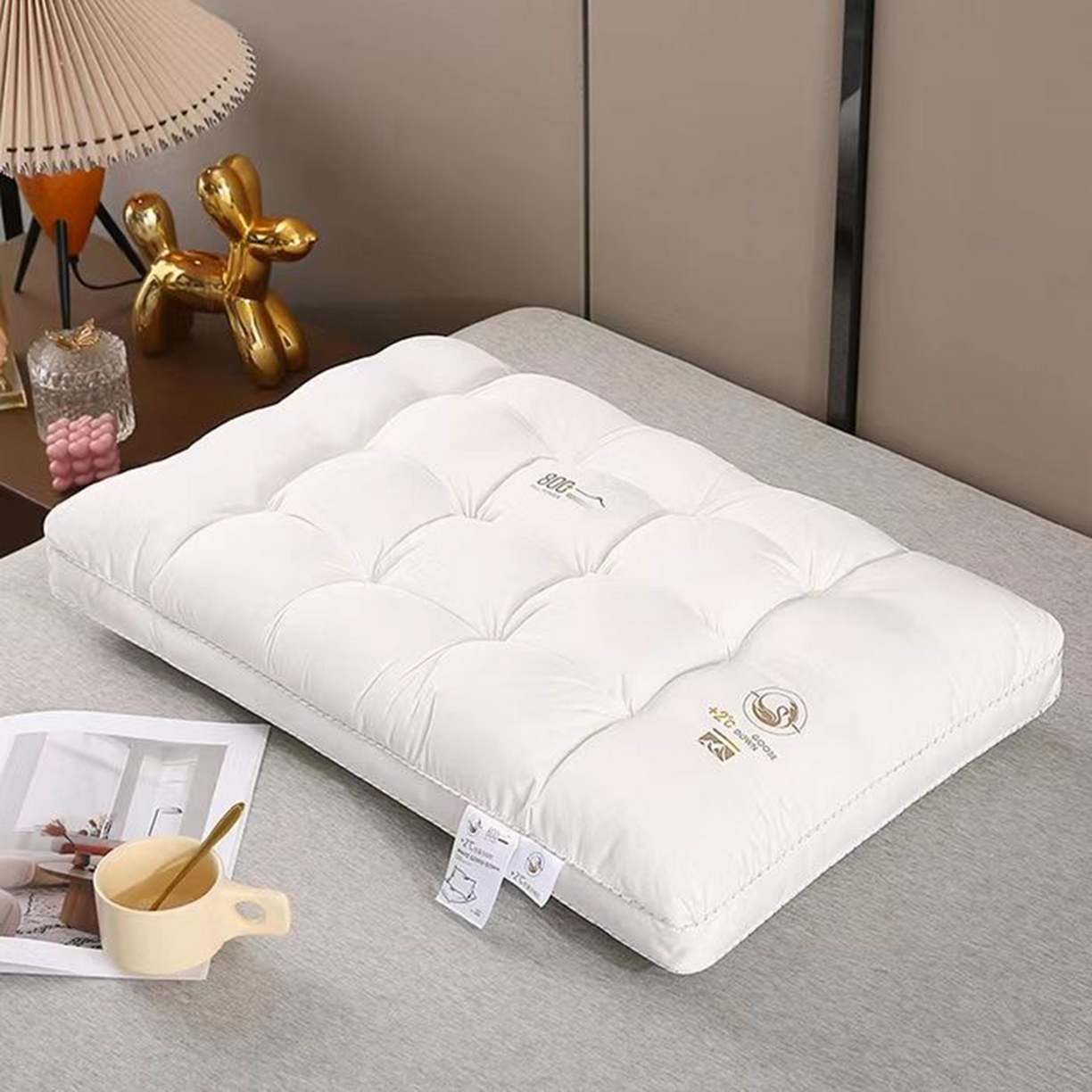 91家纺网 家纺一手货源 找家纺 （总）剑桥枕业 2026新款控温仿羽绒枕芯纽花格子羽丝绒枕头