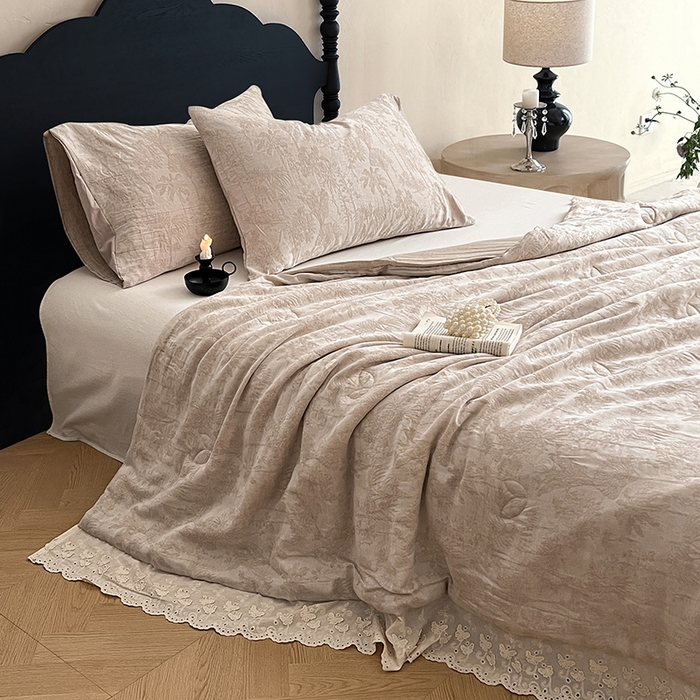 91家纺网 家纺一手货源 找家纺 VIP被业 2026新款棉麻莱塞尔蚕蛹凉感A类夏被四件套空调被 夏洛咖