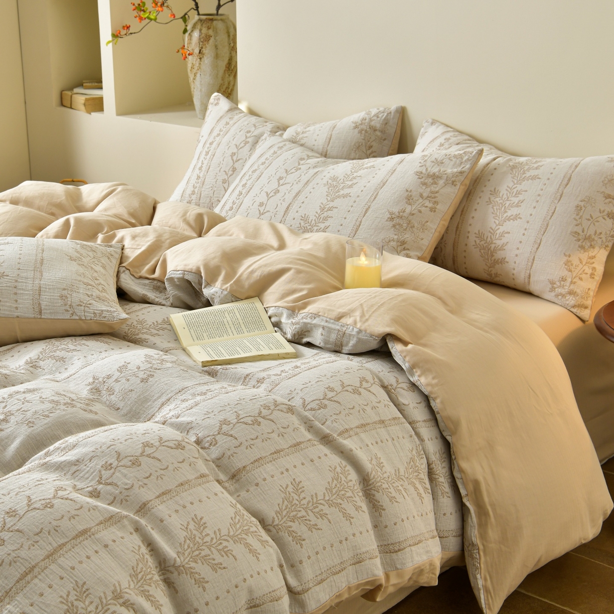 91家纺网 家纺一手货源 找家纺 菡宝 2026新款人字纹全棉色织提花四件套-浪漫花蕴  浪漫花蕴 杏