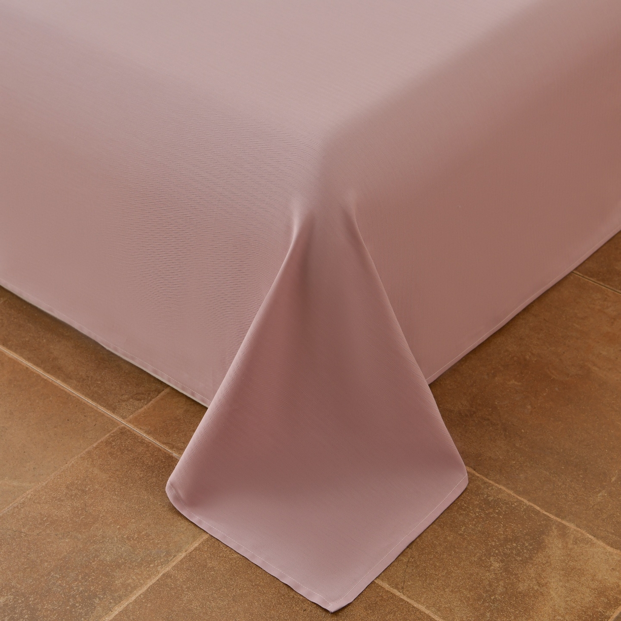 91家纺网 家纺一手货源 找家纺 菡宝 2026新款人字纹全棉色织提花四件套-浪漫花蕴  浪漫花蕴 紫