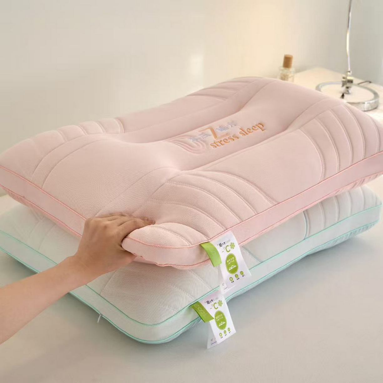 91家纺网 家纺一手货源 找家纺 （总）剑桥枕业 2026新款零压Z睡方定型护颈枕芯凉感夏天羽丝枕头