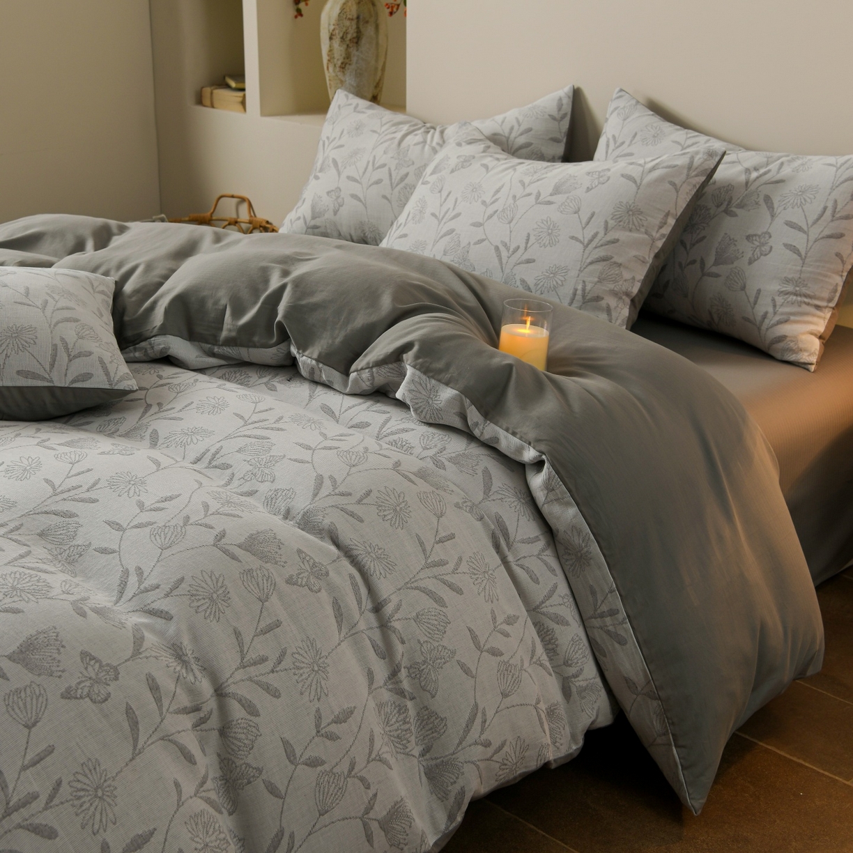 91家纺网 家纺一手货源 找家纺 菡宝 2026新款人字纹全棉色织提花四件套-流风余韵  流风余韵 灰