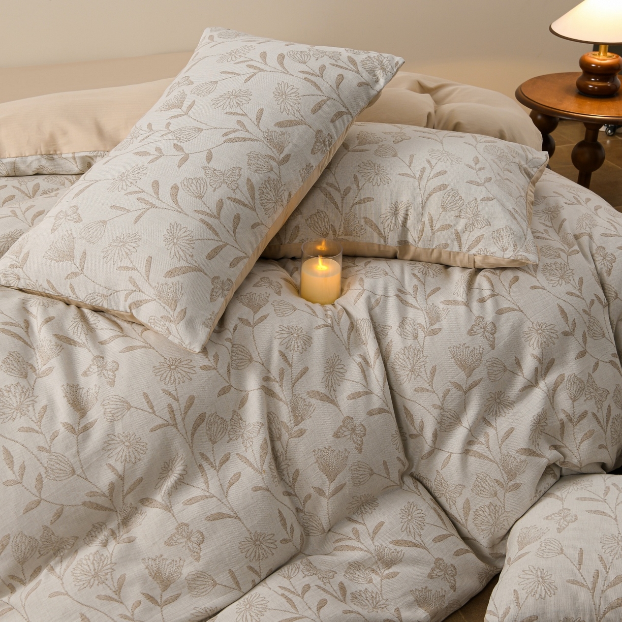 91家纺网 家纺一手货源 找家纺 菡宝 2026新款人字纹全棉色织提花四件套-流风余韵  流风余韵 杏