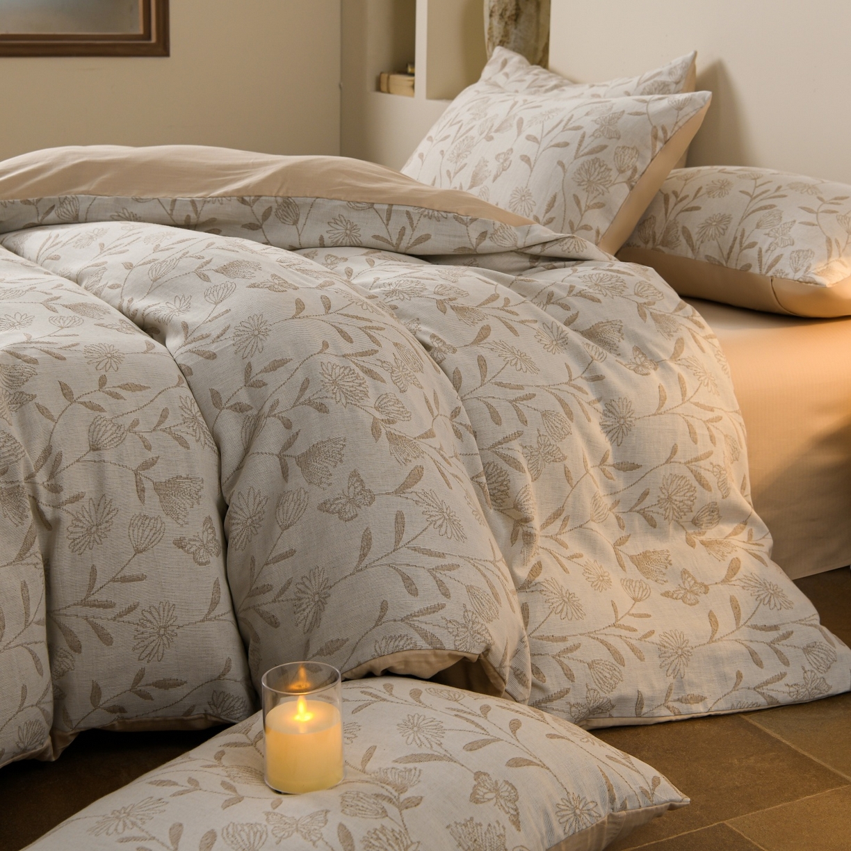 91家纺网 家纺一手货源 找家纺 菡宝 2026新款人字纹全棉色织提花四件套-流风余韵  流风余韵 杏