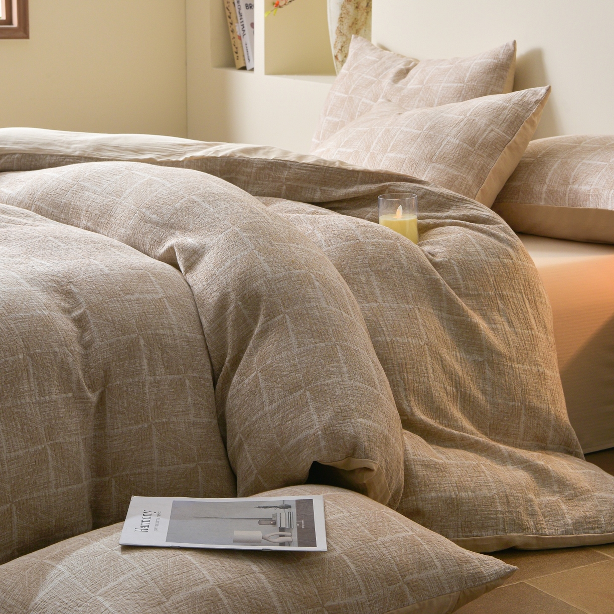 91家纺网 家纺一手货源 找家纺 菡宝 2026新款人字纹全棉色织提花四件套-苏珊格  苏珊格 杏